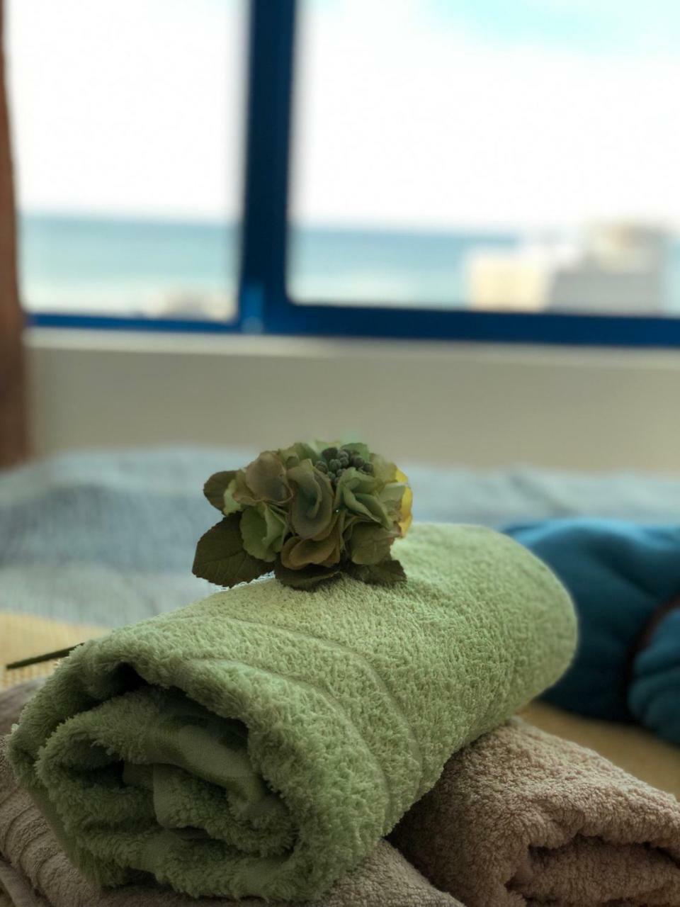 Cozy Bright Apartment With Amazing Sea View 바투미 외부 사진