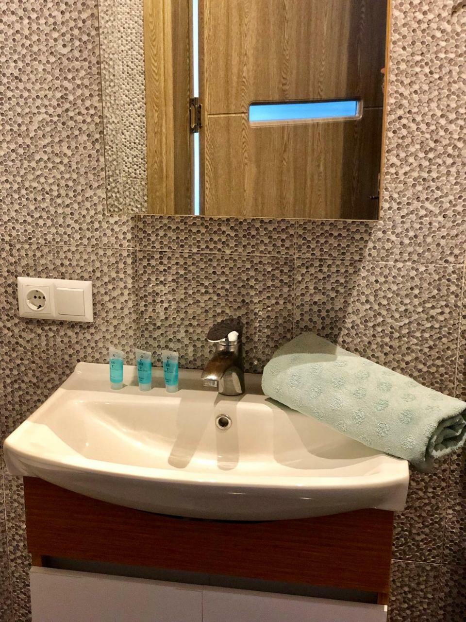 Cozy Bright Apartment With Amazing Sea View 바투미 외부 사진